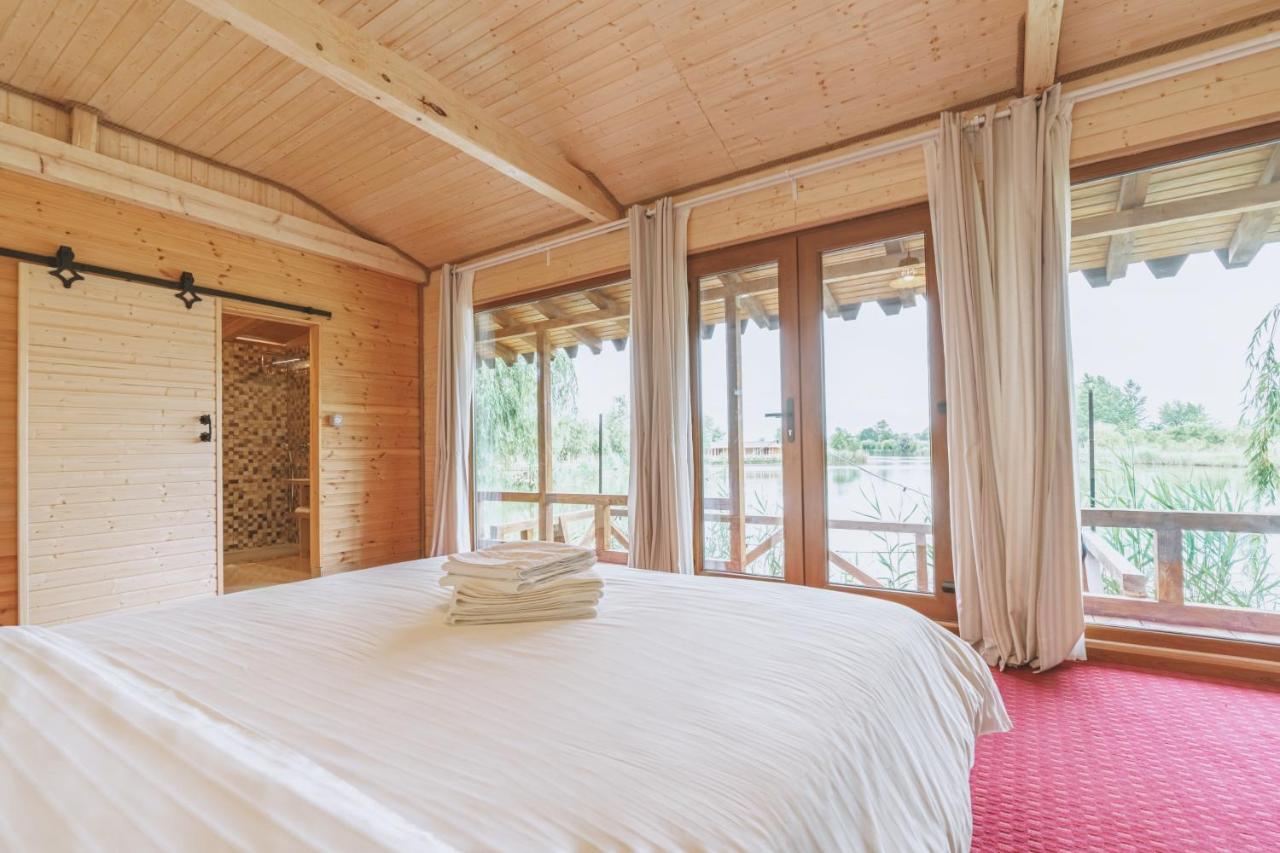 Hotel Zaga Zaga Sat Tecuci Exteriér fotografie