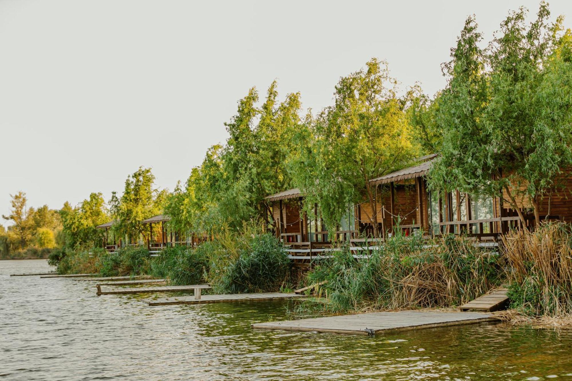 Hotel Zaga Zaga Sat Tecuci Exteriér fotografie